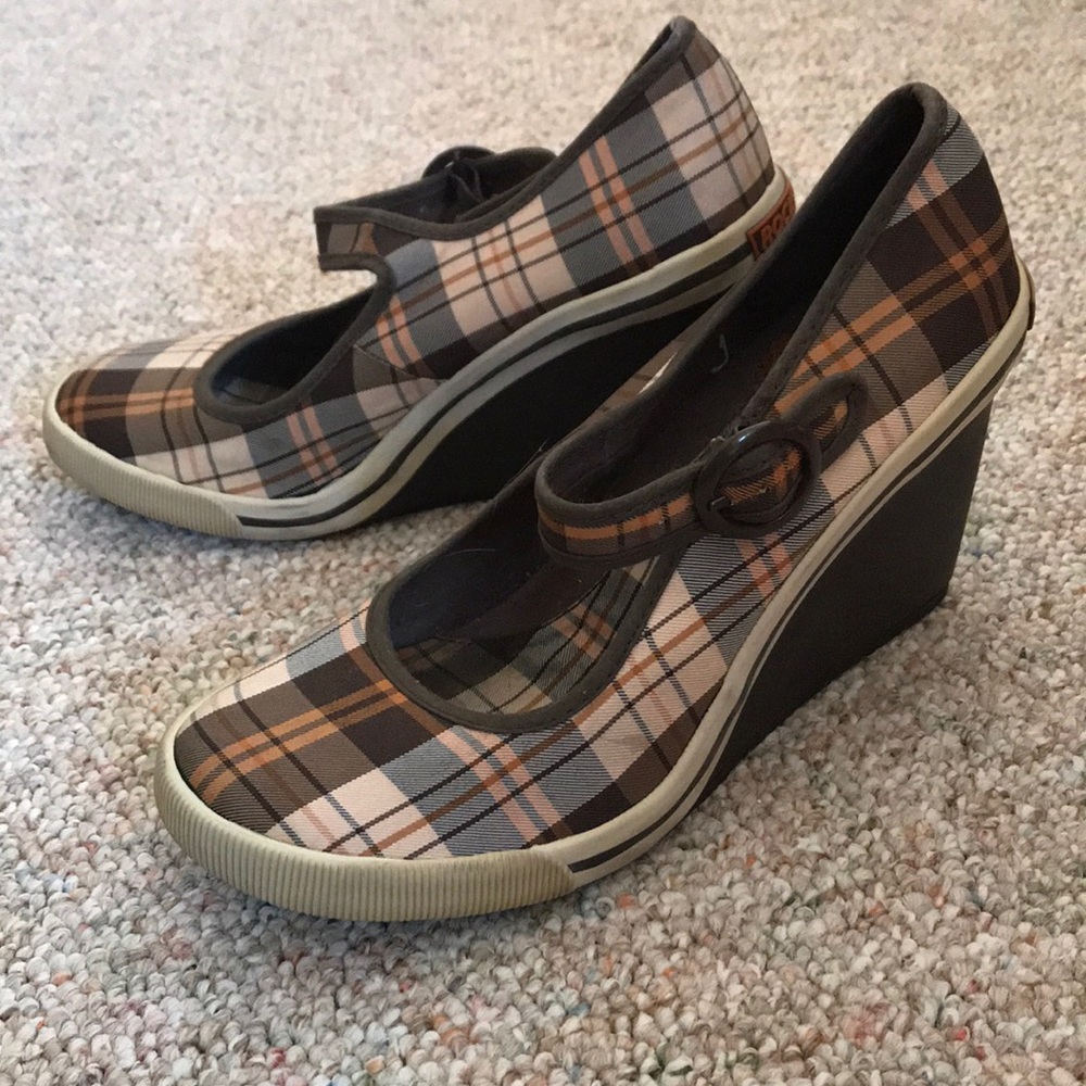 Sale!! Platform wedge